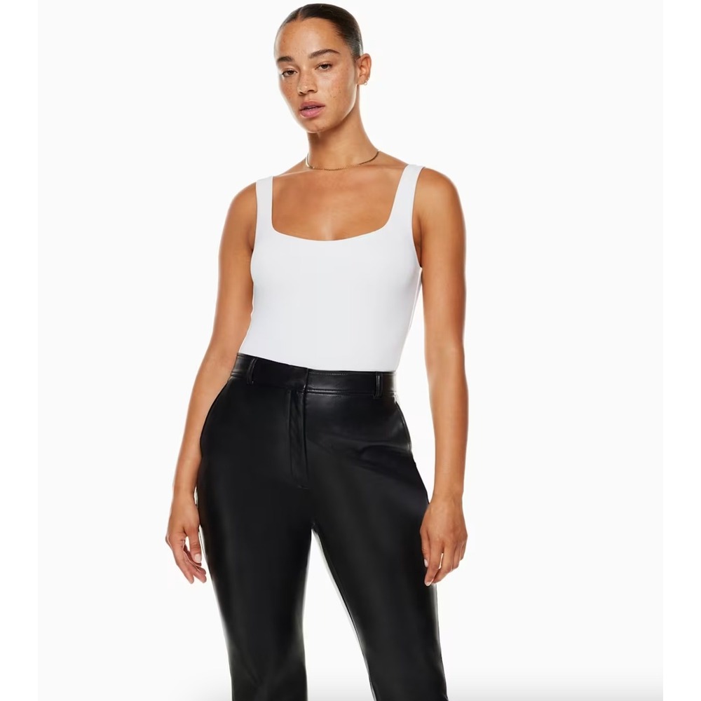 Aritzia Babaton Contour Tank Bodysuit – White – Size Medium